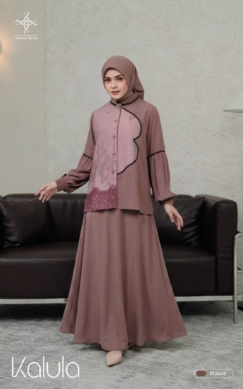 Kalula Oneset  by Nararya