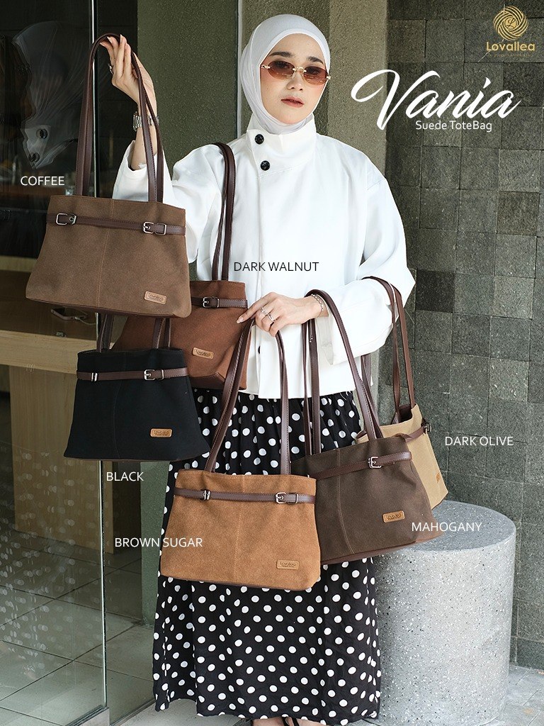 Vania Suede Totebag by Lovallea